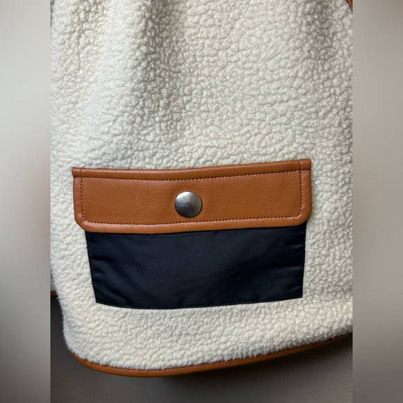 STAUD Black and Cream 100% Linen Fleece Luxury Shorts Sz S Like New - Picture 2 of 11